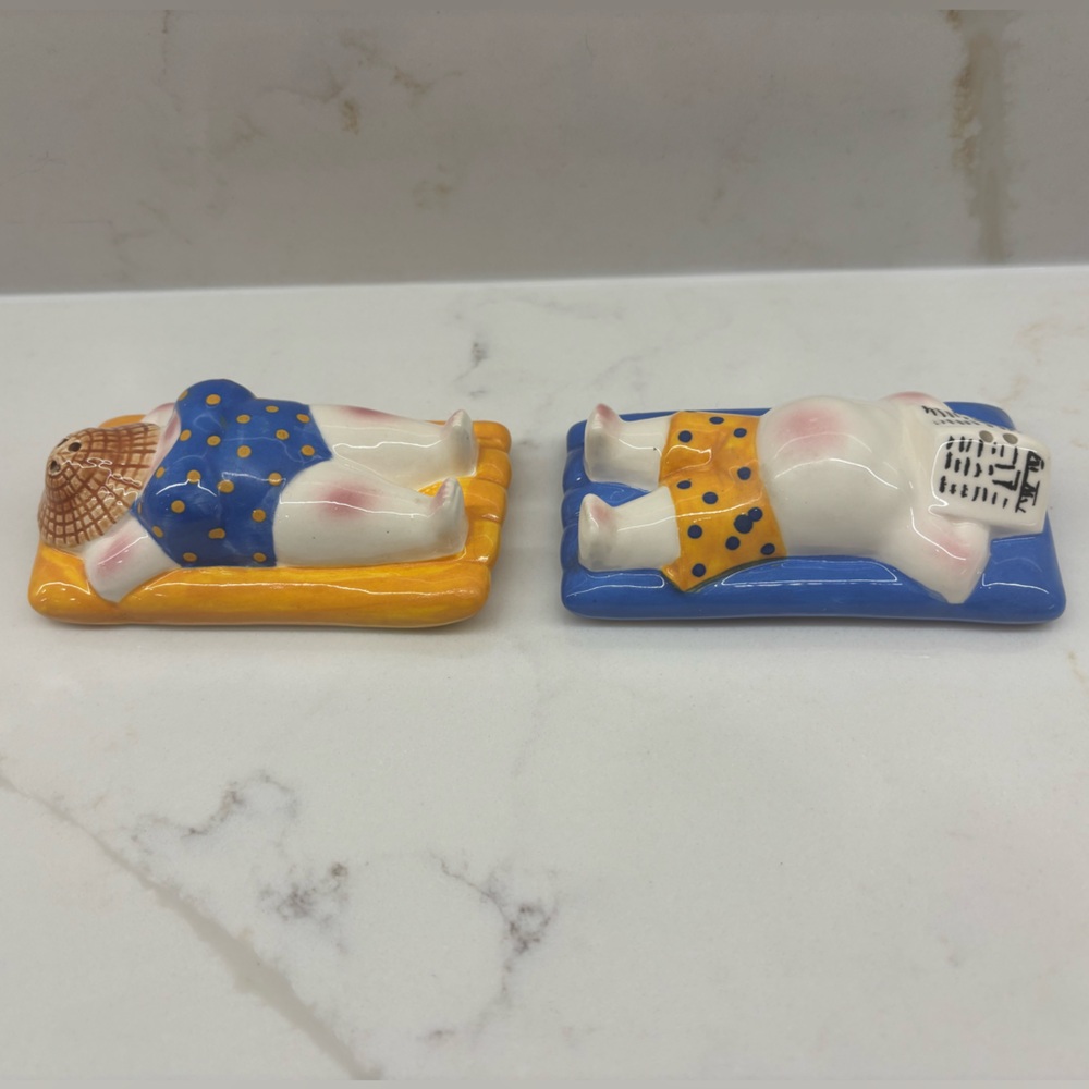 Vintage Clay Art  Ceramic Sunbathing Couple Salt and Pepper Shakers